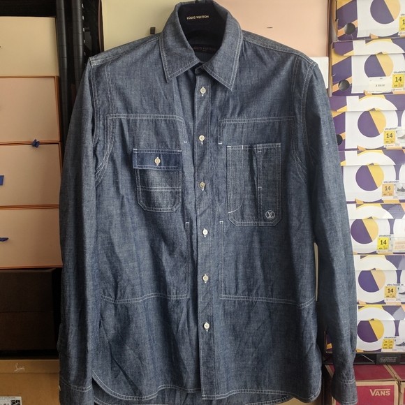 Louis Vuitton Blue Denim Shirt (runs very small) - Picture 6 of 14